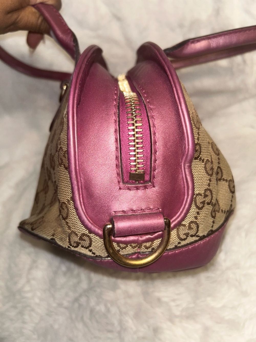 SOLD Gucci GG Canvas Heart Bit Bag - Picture 9 of 16